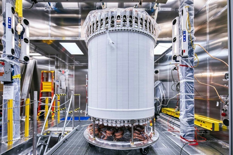 scientific acrylic tunnel